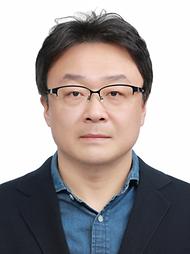 김석우